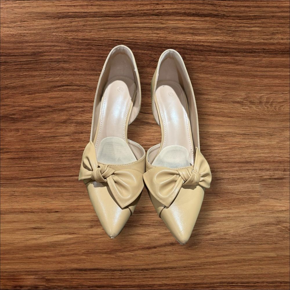 Pointed Bow D'Orsay Flats in Beige